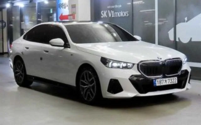 법원자동차경매사이트 5시리즈 (G60) 520i 매물 사진 17 - 2024/12 27,085km