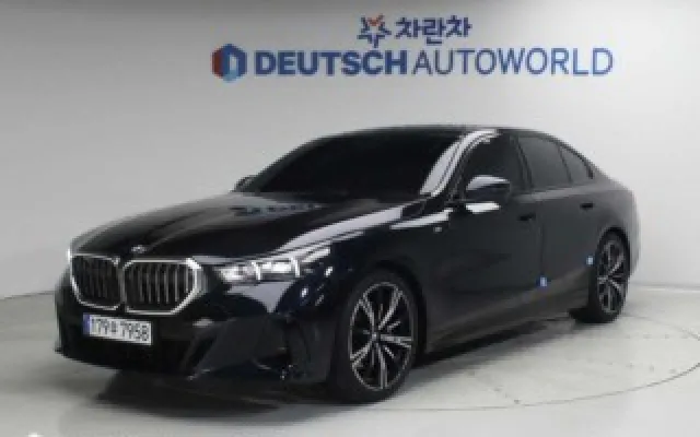 법원자동차경매사이트 5시리즈 (G60) 530i xDrive 매물 사진 14 - 2024/08 25,236km